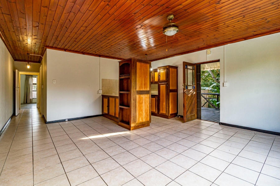 8 Bedroom Property for Sale in Helderberg Estate Western Cape